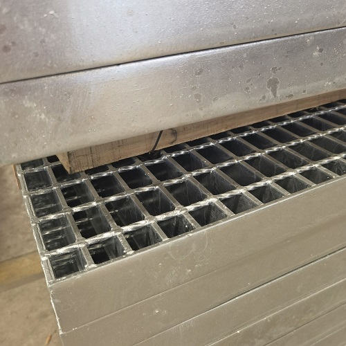 鋼格柵樣品檢測(cè)門道多，這些檢驗(yàn)項(xiàng)目別忽略