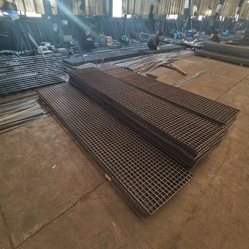 為什么說鋼格柵是工程建設的 “全能選手”？