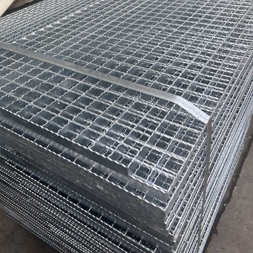 鋼格柵板安裝松動怎么辦？解決方案來了